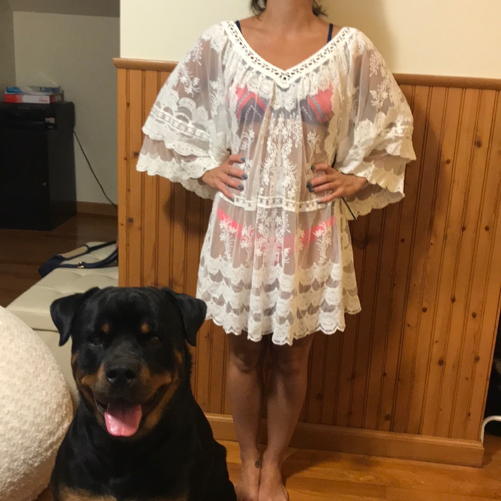 LULUS CREAM LACE COVERUP ! Never worn